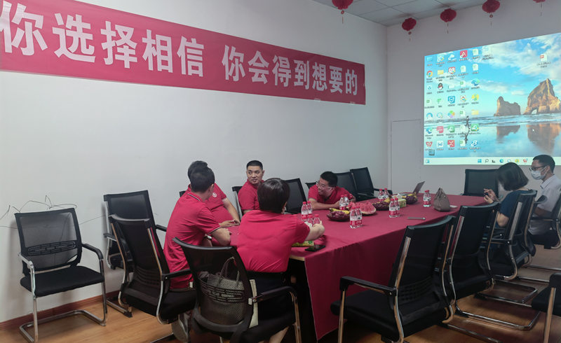 牛商爭霸隊員考察學習